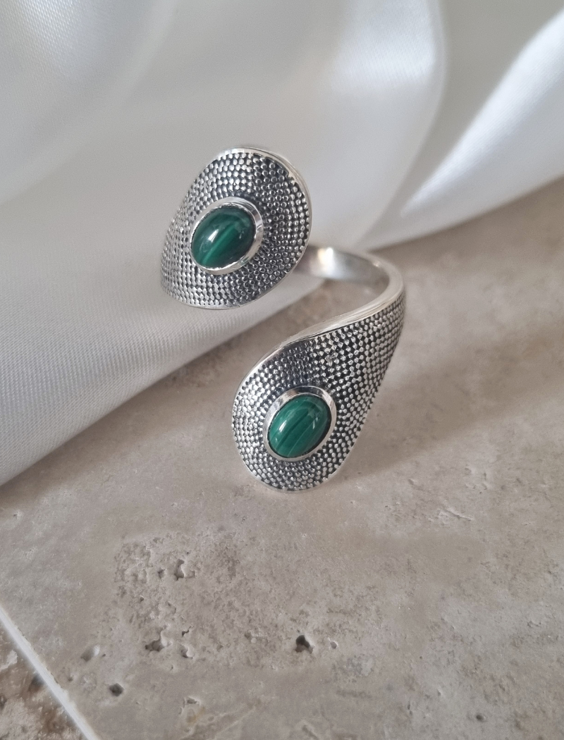 Bague en argent et pierre de Malachite – Image 2