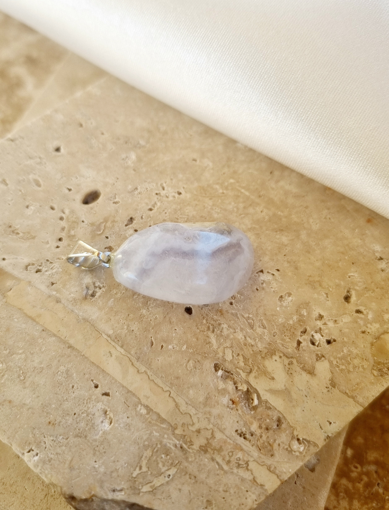 Pendentif pierre roulée Calcédoine Bleue – Image 2