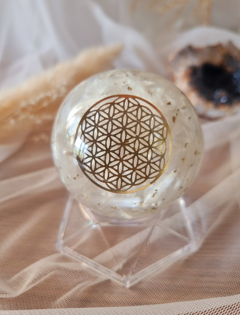 Sphère Orgonite Sélénite Fleur Vie – Image 2