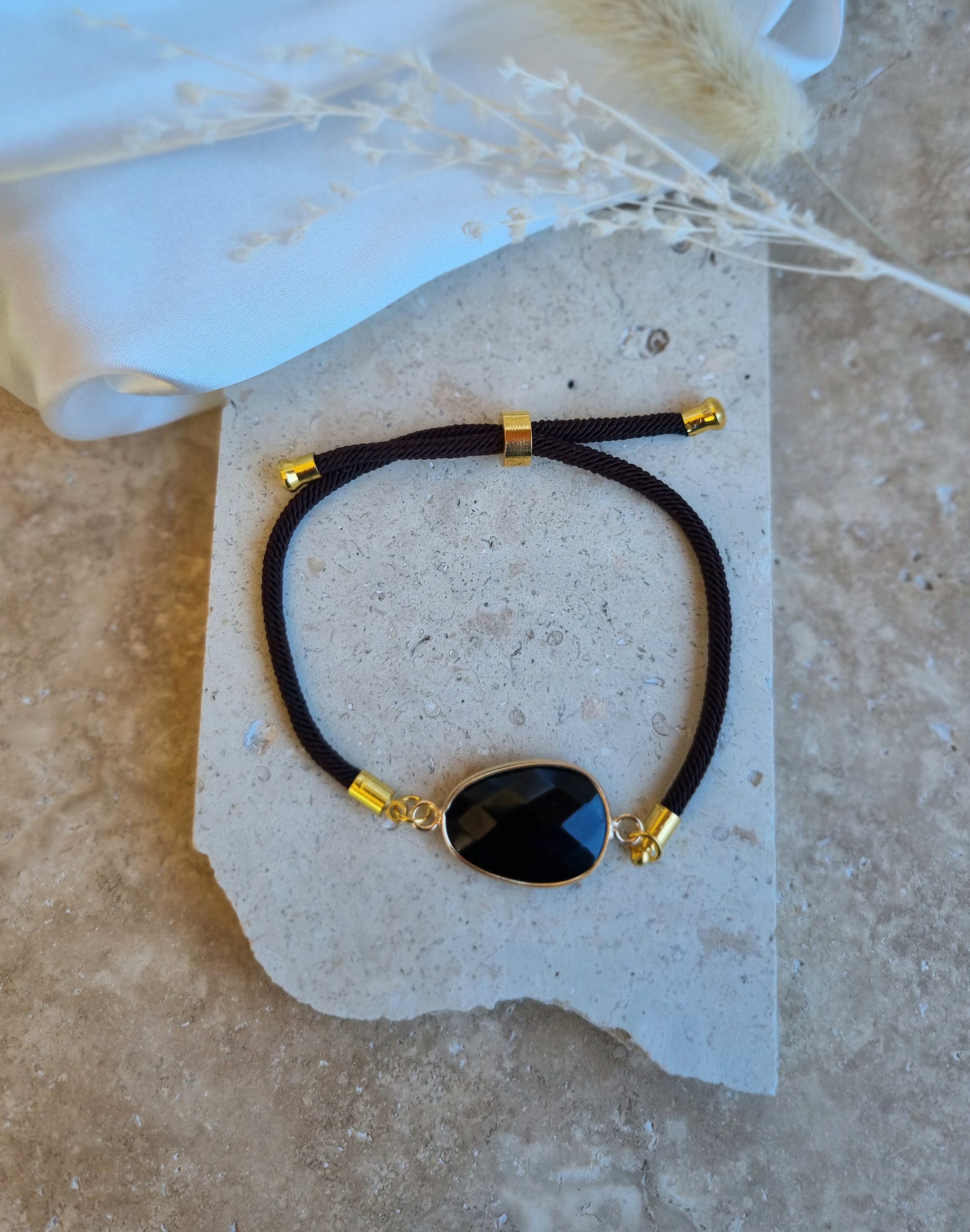 BRACELET CORDON AVEC PIERRE NATURELLE – Image 4
