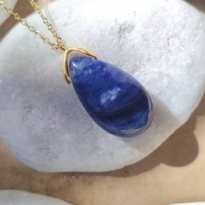 Collier Goutte en Sodalite